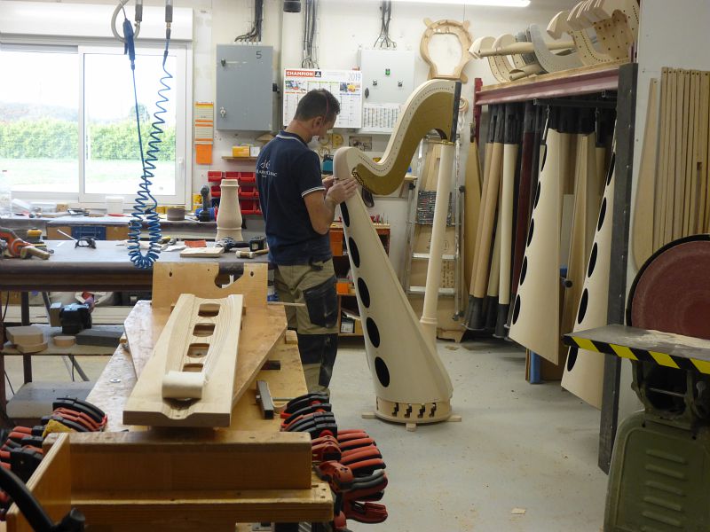 Camac Harpes, ateliers fabrication, harpes